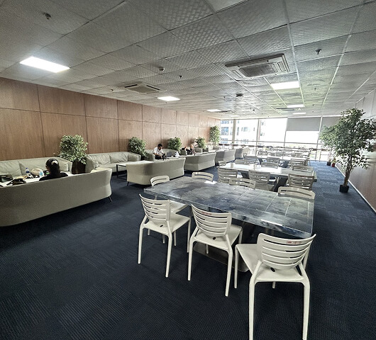 qq어학원(qq english) 막탄캠퍼스 어학연수 14층 기숙사 라운지