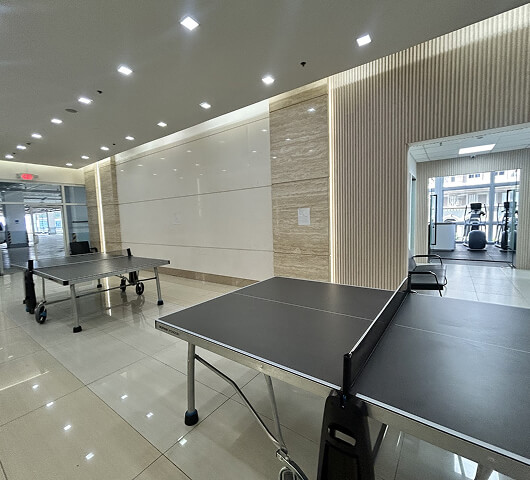 qq어학원(qq english) 막탄캠퍼스 어학연수 3층 헬스장 탁구대