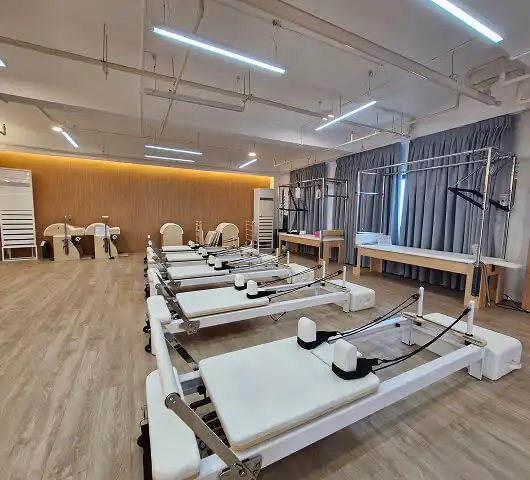 cia 가족연수 어학연수 필라테스 요가룸