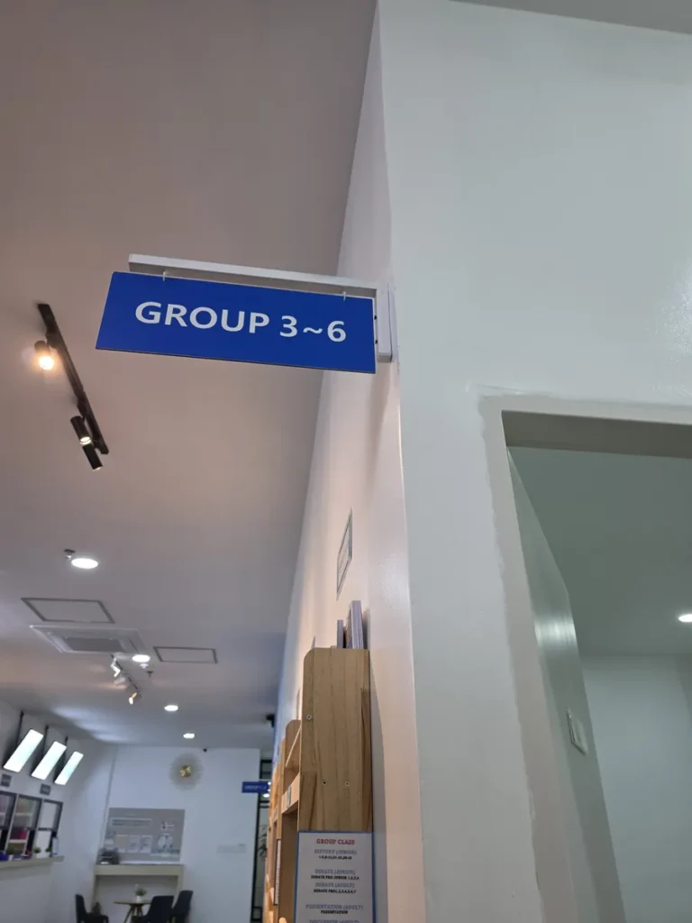 필리핀 클락 TALK어학원 그룹수업 안내 GROUP 3~6 표지판