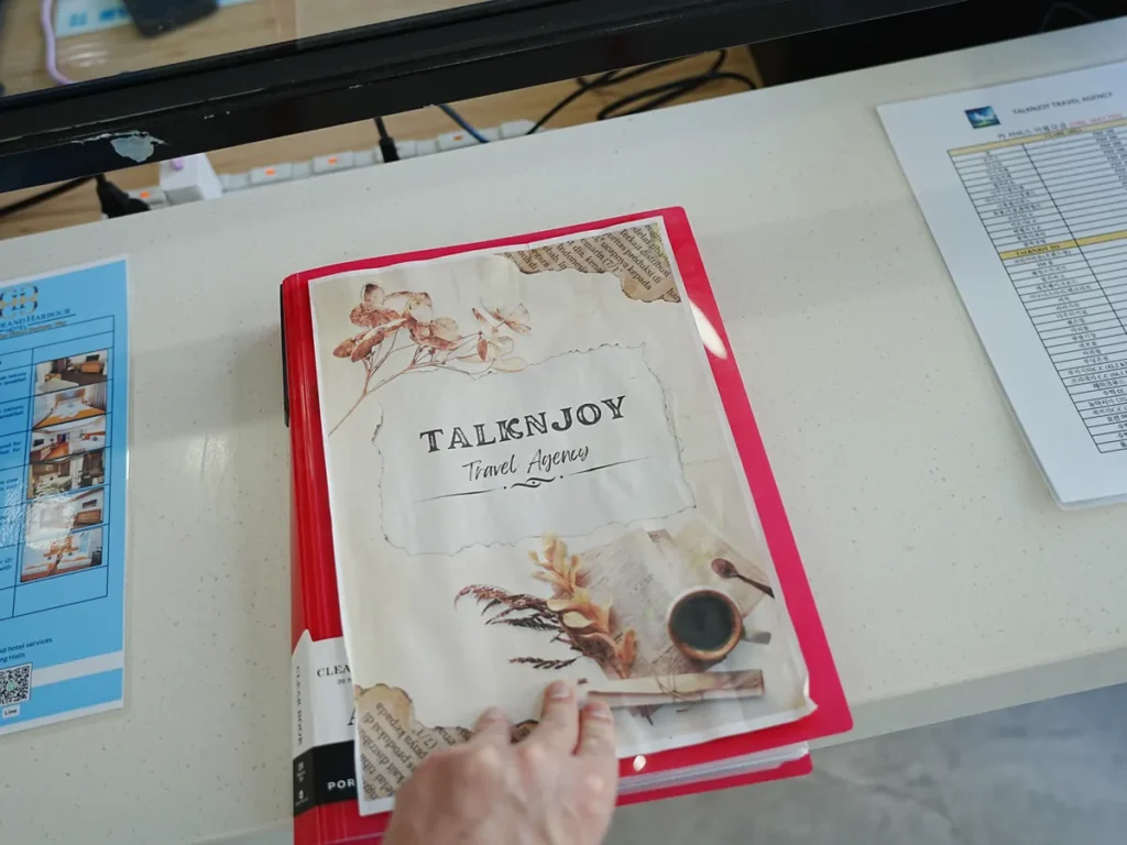 필리핀 클락 TALK어학원 주변 여행사 톡앤조이 여행 안내책자