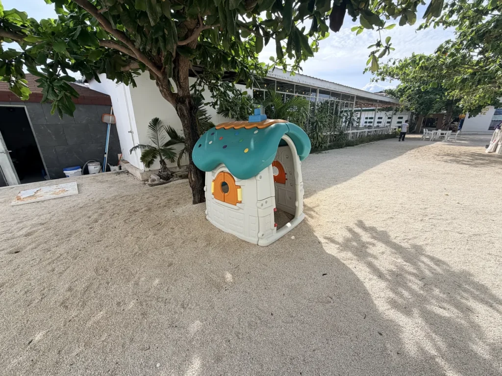 필리핀 세부 SMEAG엔칸토 내부전경 버섯 모양 어린이 놀이집