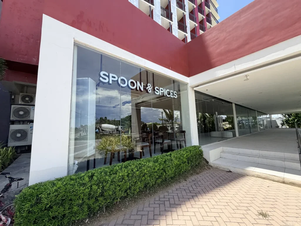 필리핀 세부 EDUTALK어학원 뷔페식당 Spoon & Spices 외부 입구