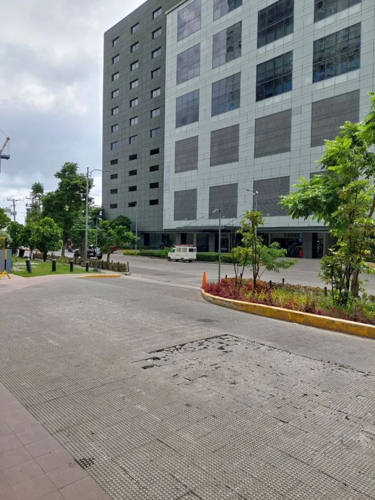 필리핀 세부 EV어학원 주변시설 타이 보란 마사지 매장 입구