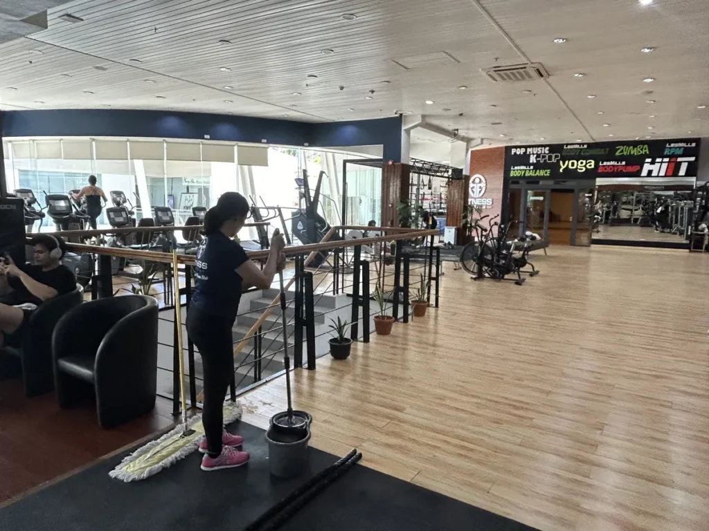 필리핀 세부 IMS어학원 주변 헬스장 스트레칭 그룹존