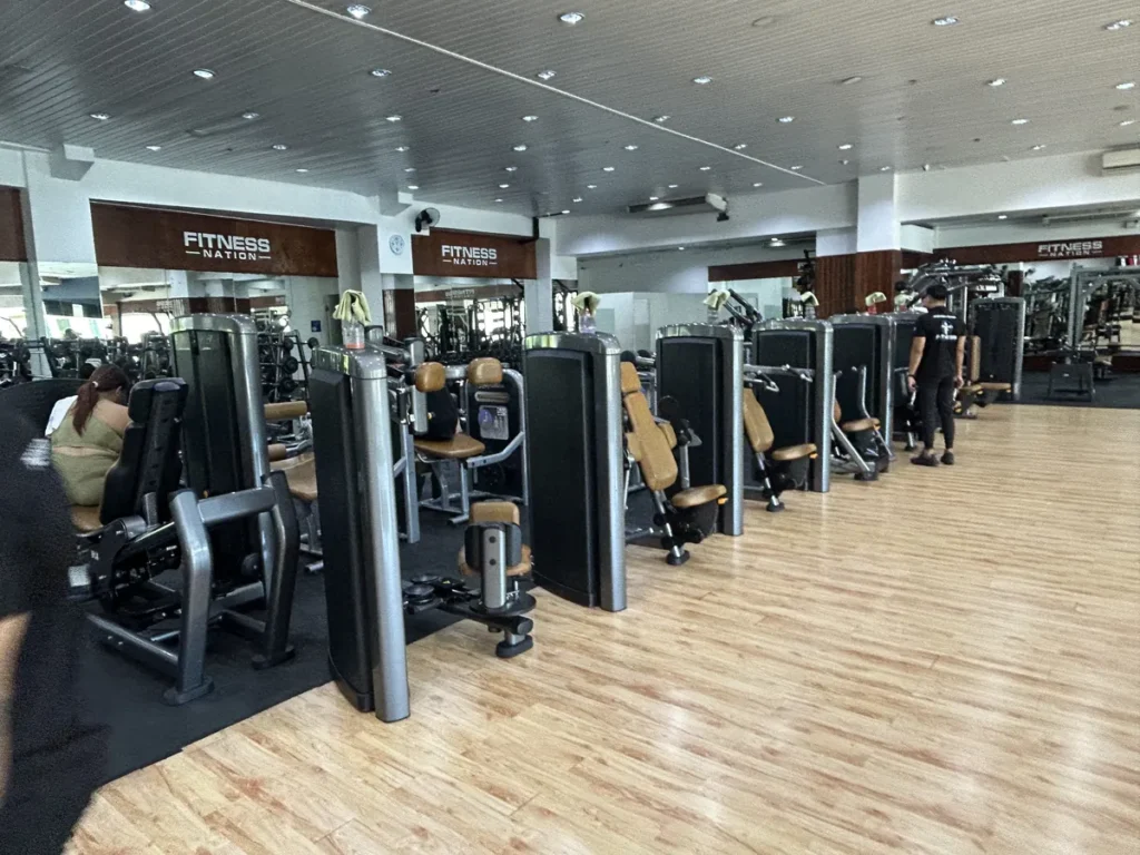 필리핀 세부 IMS어학원 주변 헬스장 운동 기구 머신존
