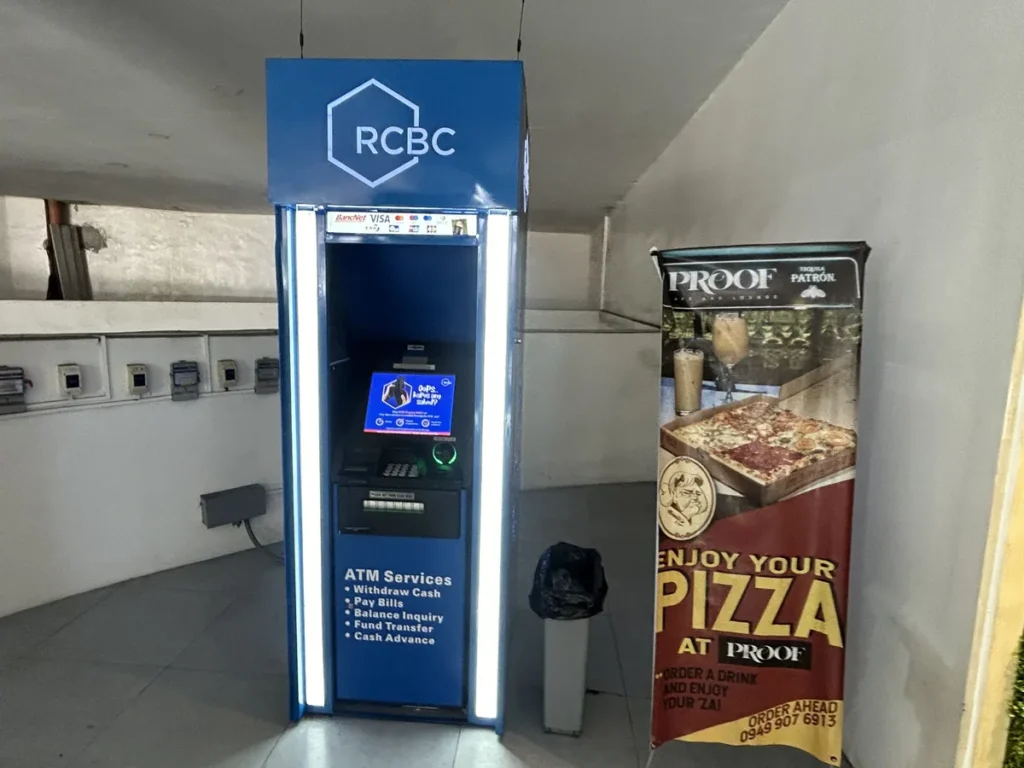 필리핀 세부 IMS어학원 주변 아케이드몰 RCBC ATM 무인기