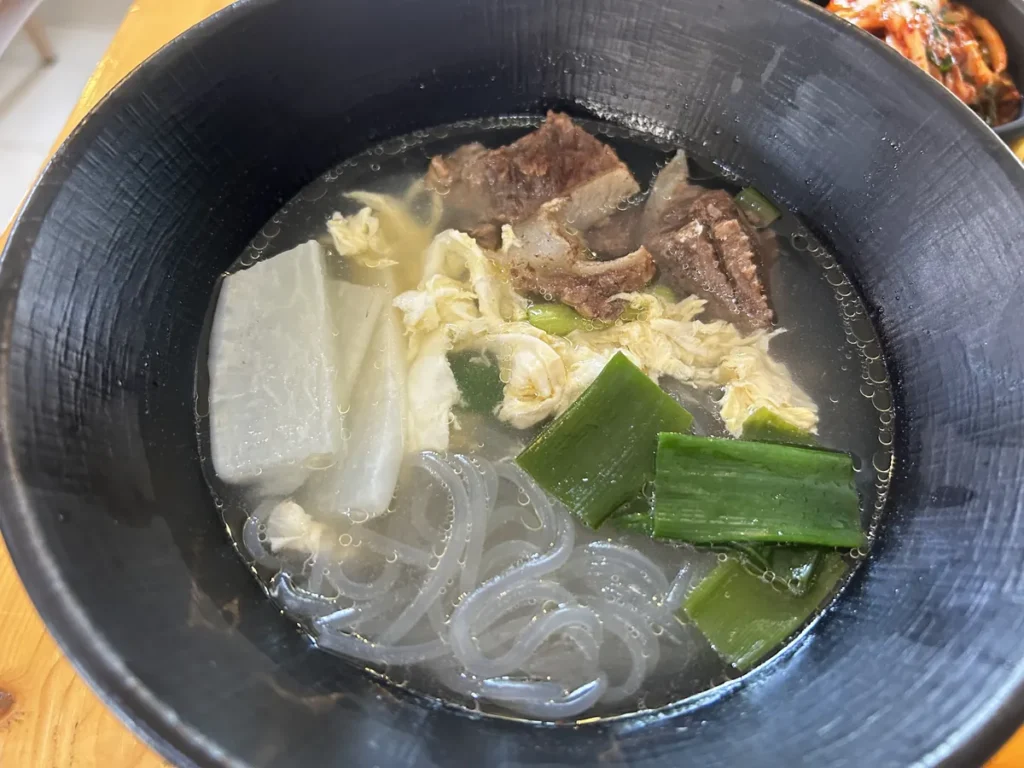 필리핀 바기오 JIC어학원 소고기 당면 맑은 국 한 그릇