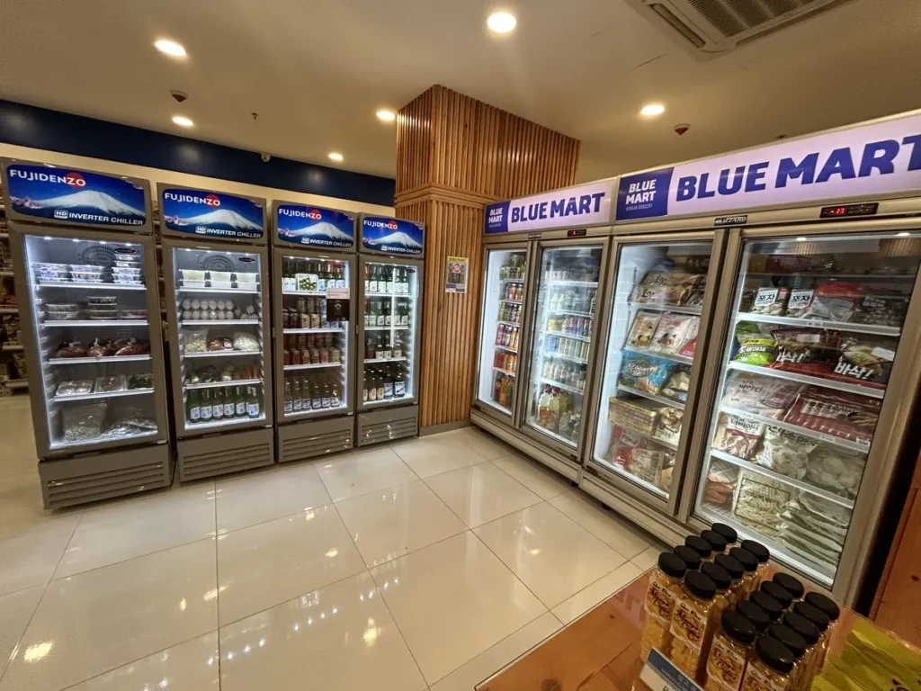 필리핀 막탄 QQ어학원 주변 상권 블루마트 한국식품점 냉동 진열대