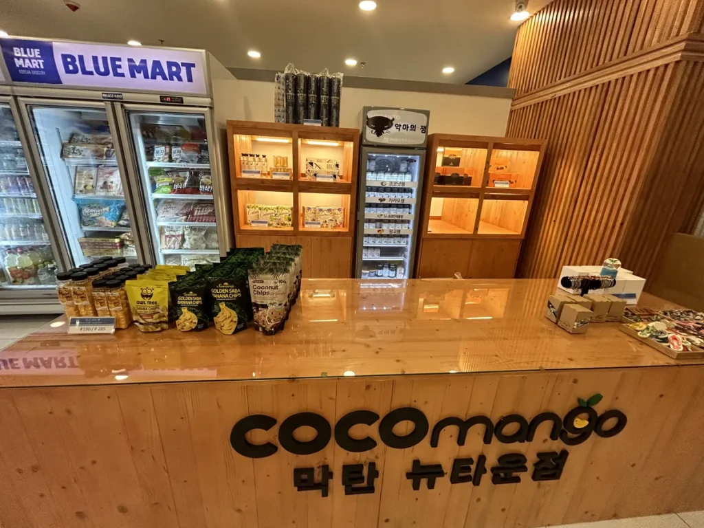 필리핀 막탄 QQ어학원 주변 상권 코코망고 한국식품 매장 계산대