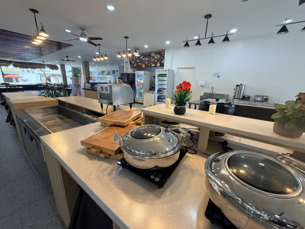 필리핀 세부 BESTA어학원 라메디 식당 뷔페 요리 준비대