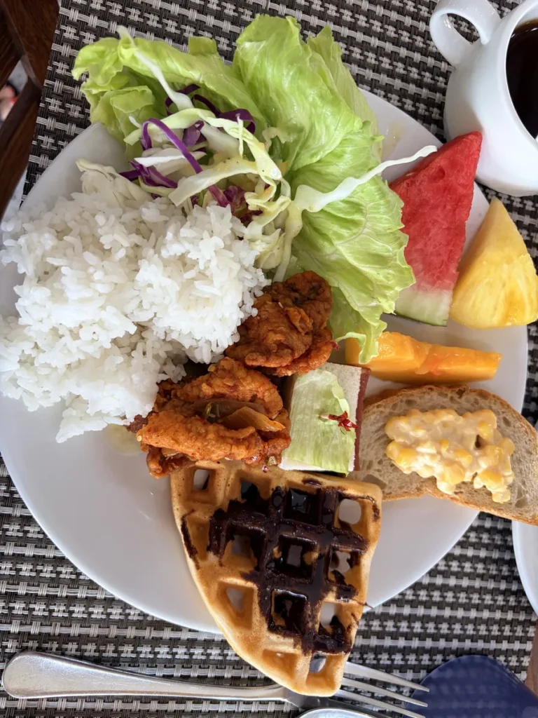 필리핀 세부 BESTA어학원 라메디 식당 조식 한상 플레이트