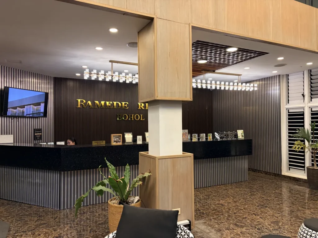 필리핀 세부 BESTA어학원 라메디 리조트 리셉션 데스크